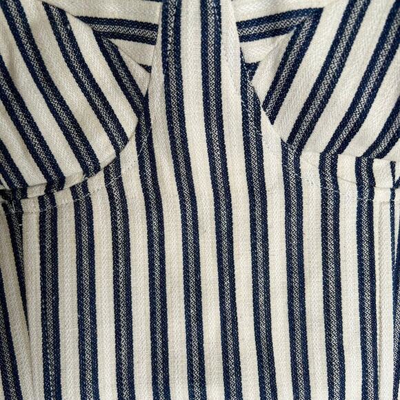NWT MOON RIVER CORSET CROP TOP - Picture 3 of 5